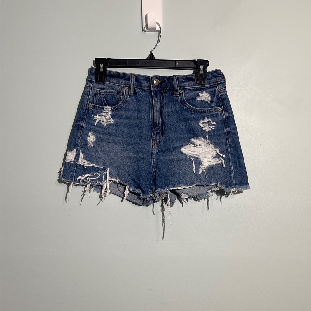 American Eagle Outfitters Blue Distressed Jean Mom Shorts Women’s Size 4